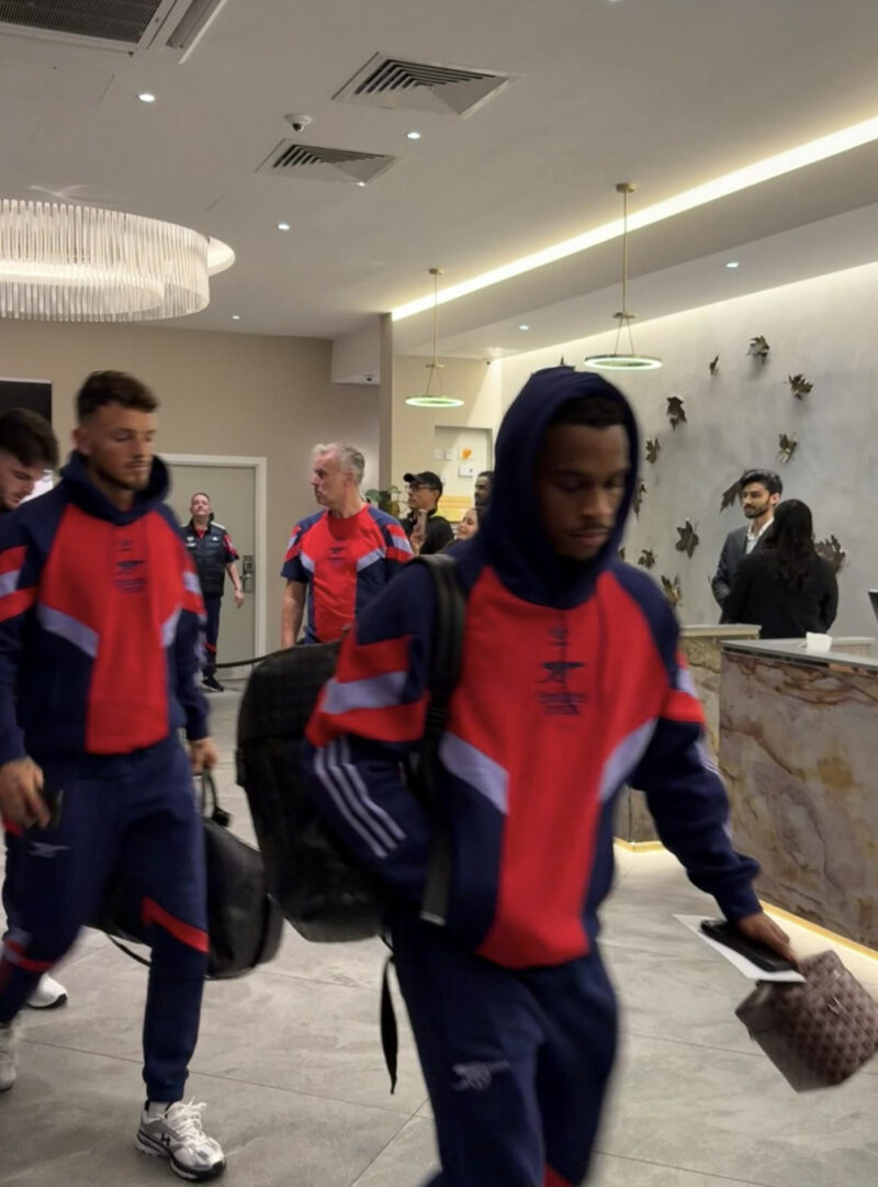 Bukayo Saka and Jurrien Timber are both with the Arsenal squad ahead of Sunday afternoon&rsquo;s match against Liverpool, but it&rsquo;s unconfirmed whether they&rsquo;re in it. 3